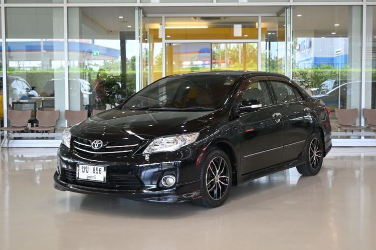รถ Toyota Altis 1.6 E CNG สี ดำ