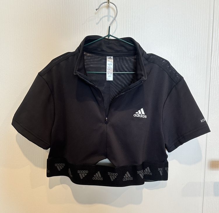 เสื้อออกกำลังกาย รูปที่ 2