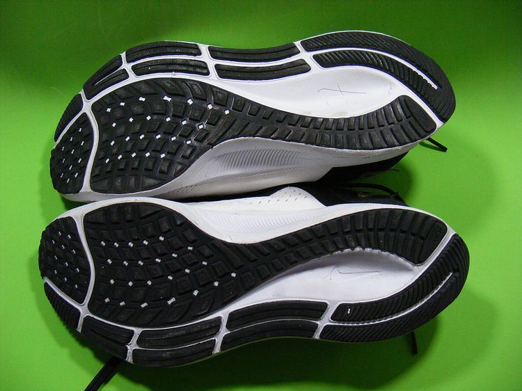 รองเท้ากีฬา Nike Air Zoom Pegasus 38 รูปที่ 9