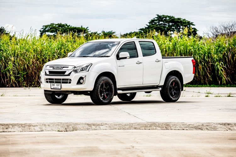 Isuzu D-MAX 2015 3.0 i-TEQ VGS Turbo Sedan ดีเซล เกียร์ธรรมดา ขาว รูปที่ 3
