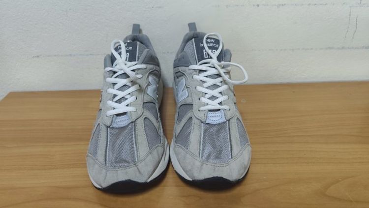 New Balance878  42.5 27.0 แท้ มือสอง รูปที่ 6