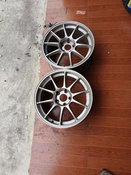 แม็กซิ่ง 2 วง ขอบ 17 สวยๆคับ 4 รู ขนาด 8 นิ้ว ส่งได้จ้า