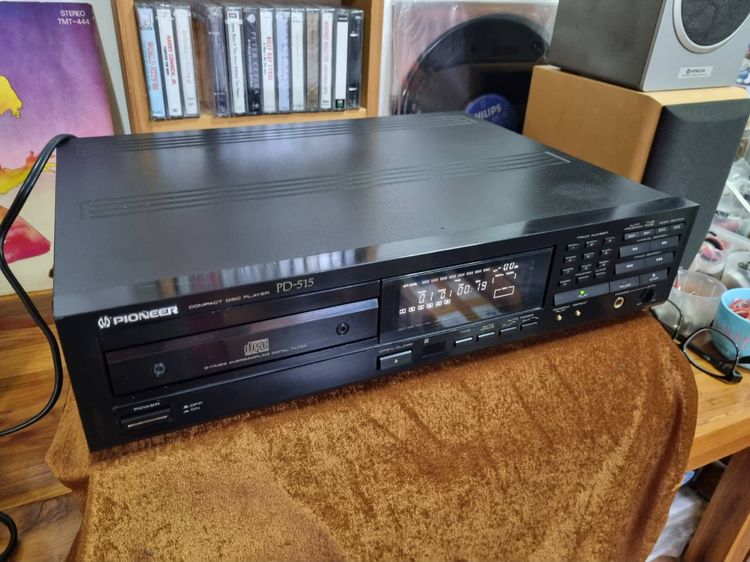 PIONEER PD-515  เป็นเครื่องเล่นซีดีรุ่นคลาสสิก ที่ให้เสียงดีมากครับ รูปที่ 5