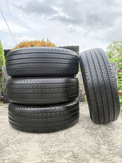 Toyo 235 ยาง