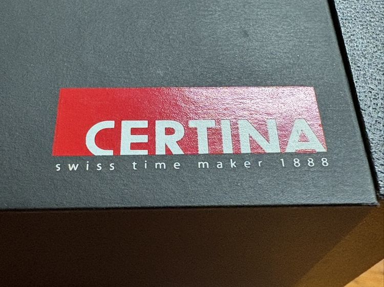 ขายกล่องนาฬิกา CERTINA สภาพใหม่มาก รูปที่ 3