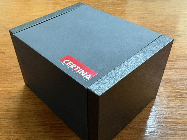 ขายกล่องนาฬิกา CERTINA สภาพใหม่มาก รูปที่ 2