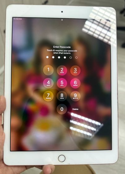 ขาย iPad Pro 2,  9.7 นิ้ว รุ่นปี 2016 สี Rose Gold ความจุสูง 256GB รุ่น Wi‑Fi + Cellular ใส่ซิมได้ รูปที่ 2