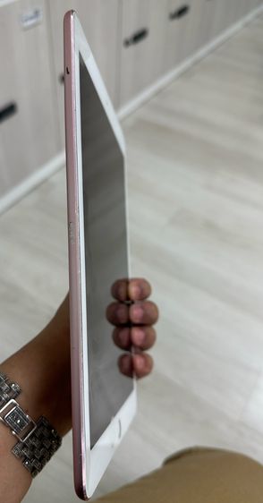 ขาย iPad Pro 2,  9.7 นิ้ว รุ่นปี 2016 สี Rose Gold ความจุสูง 256GB รุ่น Wi‑Fi + Cellular ใส่ซิมได้ รูปที่ 6