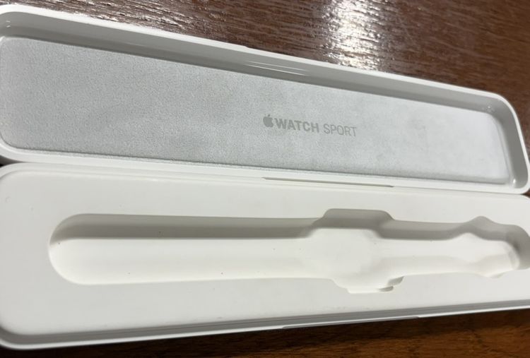 พลาสติก ขายกล่อง Apple Watch ของแท้ สภาพใหม่มาก