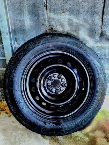Dunlop 195 ขายล้ออะไหล่ ขอบ 15 พร้อมยาง ปี 2025