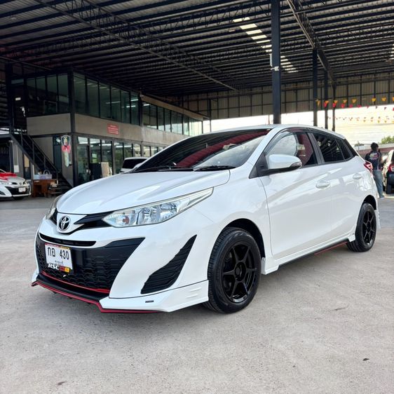 Toyota Yaris 2018 1.2 E Sedan เบนซิน ไม่ติดแก๊ส เกียร์อัตโนมัติ ขาว
