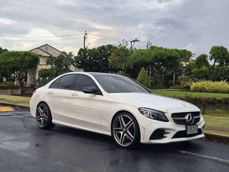 รถ Mercedes-Benz C-Class C220 สี ขาว