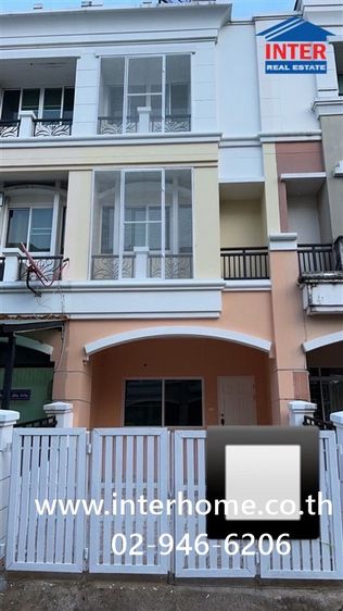 ทาวน์โฮม 3 ชั้น 17.4 ตร.ว. หมู่บ้านปริญลักษณ์ เอกชัย-บางบอน ซอยเอกชัย87-1 ถนนเอกชัย ถนนพระราม2 เขตบางบอน กรุงเทพมหานคร