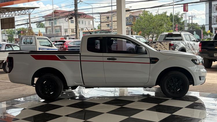 Ford Ranger 2022 2.2 XL Pickup ดีเซล ไม่ติดแก๊ส เกียร์ธรรมดา ขาว รูปที่ 4