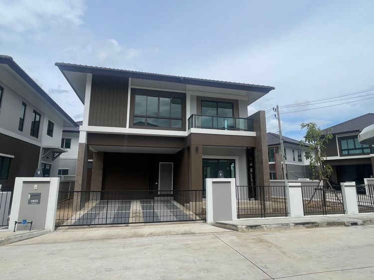 บ้านเดี่ยว 4 ห้องนอนเชียงใหม่ใกล้เมือง