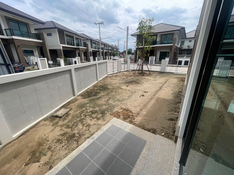 อื่นๆ มีบางส่วน บ้านเดี่ยว 4 ห้องนอนเชียงใหม่ใกล้เมือง รูปที่ 2