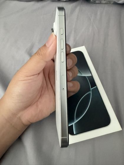 iPhone 16 Pro Max 256GB สี White Titanium รูปที่ 3