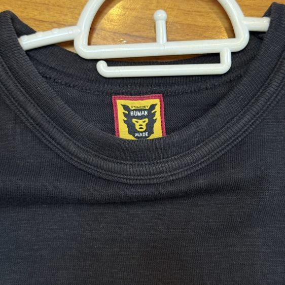 Used HUMAN MADE x KAWS MADE Graphic TShirt สีดำ ลาย KAWS กอดเสือ ของแท้ รูปที่ 2
