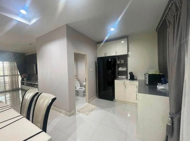 มีบางส่วน P765 ให้เช่าทาวน์โฮม ภณาสิริ เรสซิเด้นซ์ เกษตร-นวมินทร์ PANASIRI RESIDENCES KASET-NAWAMIN ซอยประเสริฐมนูกิจ29 ซอยมัยลาภ  ราคาเช่า 38,000 บาท รูปที่ 3