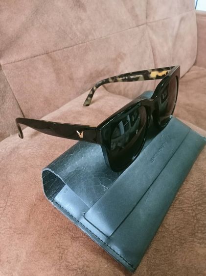 แว่นตาแบรนด์ Gentle Monster (เจนเทิล มอนสเตอร์) DIDI.D Col 01 ของแท้ สภาพดี  รูปที่ 4