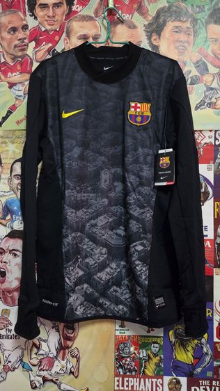 เสื้อซ้อมบอลบาร์ซ่า ปี 2013 แท้ อก 42 ยาว 29