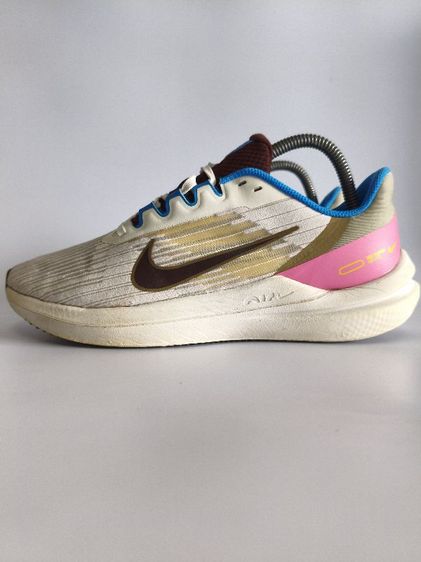 รองเท้าวิ่ง ส่งฟรี รองเท้า Nike (ปี 2023) มือสองของแท้ Size 40.5/25.5 cm.