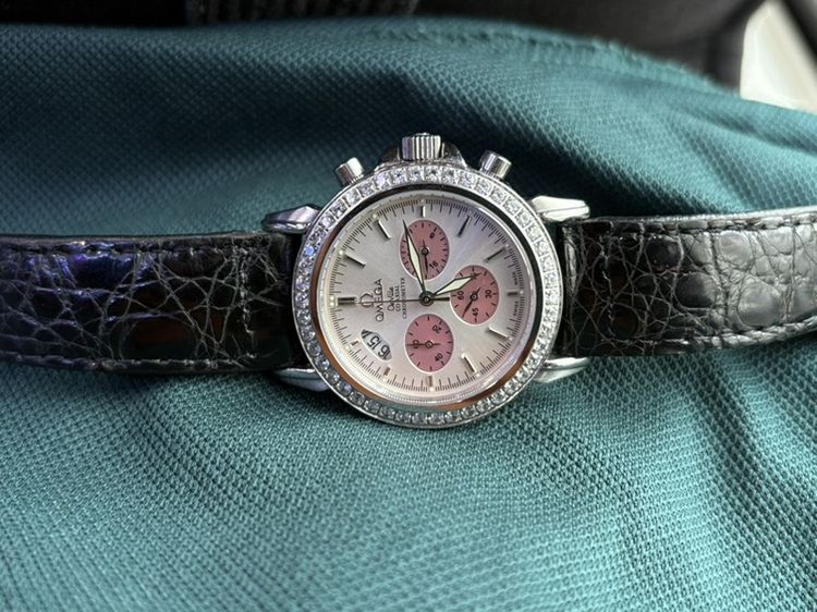 นาฬืกา OMEGA