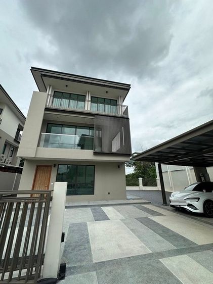 ขายบ้านเดี่ยว 3 ชั้น หมู่บ้าน AQ Arbor เอคิว อาร์เบอร์ สวนหลวง ร.9 พัฒนาการ ถนนเฉลิมพระเกียรติ ร. 9