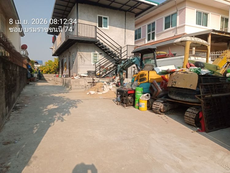 ขายโกดัง พร้อมอาคารสำนักงาน ห้องพัก พื้นที่ใช้สอย 300 ตรม.ริมน้ำ