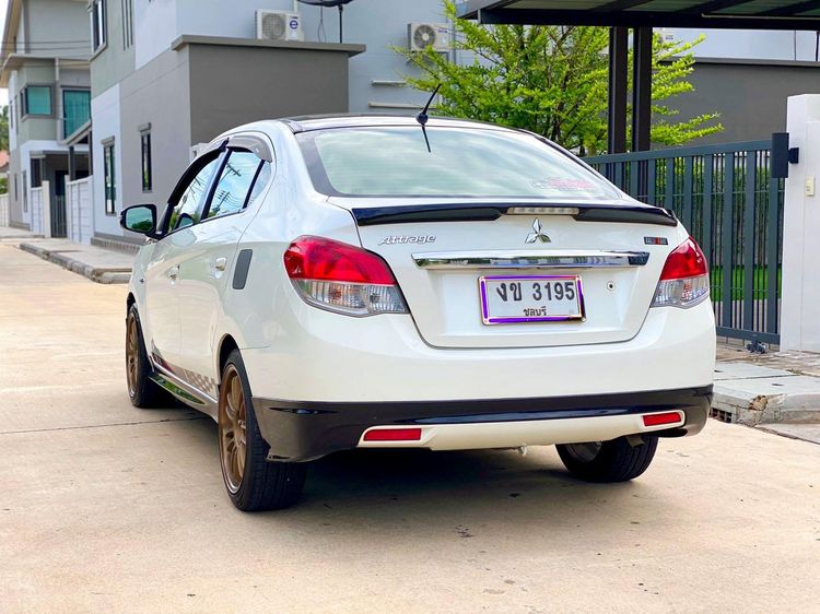 Mitsubishi Attrage 2016 1.2 GLS Limited Sedan เบนซิน เกียร์อัตโนมัติ ขาว รูปที่ 4