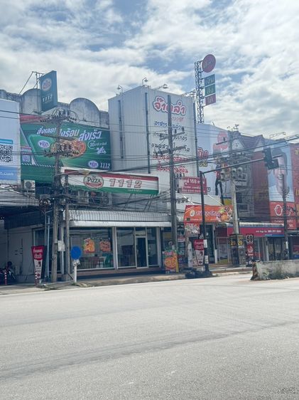 ขายอาคารพาณิชย์3ชั้นครึ่ง ทำเลทองทำเงิน หน้านิคมอุตสาหกรรมภาพเหนือลำพูลพร้อมร้านสเต็กแฟรนไซส์ส-คาเฟ่ ข้าง The Pizza Company  รูปที่ 3
