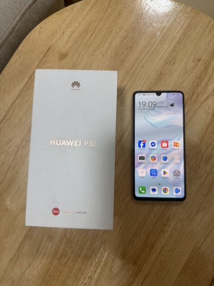 P30 128 GB HUAWEI P 30 Ram 8 Rom 128 สภาพสวย