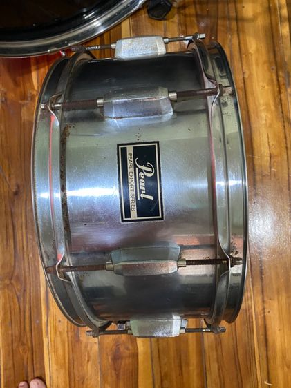 ขาย กลองชุด Pearl made in Japan สภาพใหม่ พร้อมตี ตามรูปภาพ ราคา16,000บ สอบถามรายละเอียดได้ที่ 081-0437562 ครูหนิม รูปที่ 14