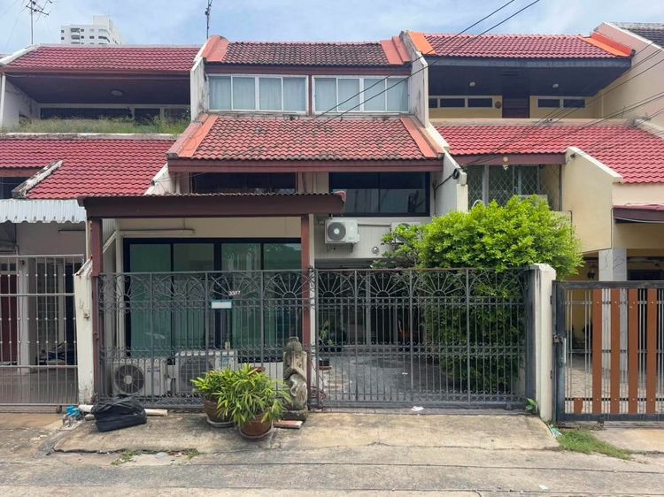 เซ้งอาคารพาณิชย์ 3 ชั้น ทำเลทอง สุขุมวิท 63 รูปที่ 3