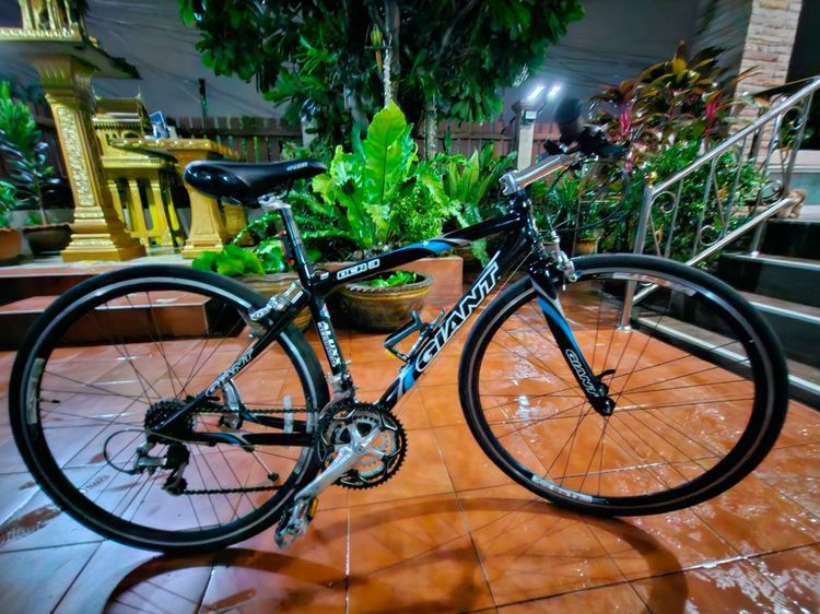 จักรยาน ไฮบริด Giant OCR3 ราคา 8,000 บาท