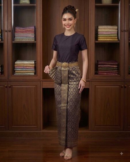 ชุดไทยประยุกต์ เสื้อคอกลมแขนสั้น พร้อมผ้าถุงสำเร็จรูปพร้อมชายพกผ้าไหมทอดิ้นทอง ชุดออกงาน ชุดทำบุญ รูปที่ 8