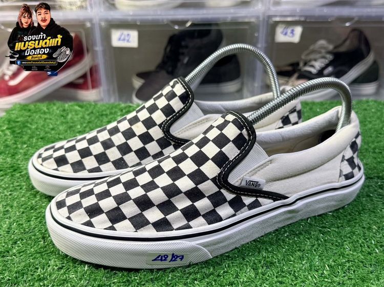อื่นๆ รองเท้าผ้าใบ อื่นๆ UK 8 | EU 42 | US 8.5 อื่นๆ Vans Classic Slip-On ลายตาราง Checkerboard ขาวดำ ทรงสลิปออนคลาสสิก สวมใส่ง่าย