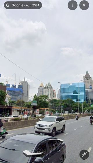 อาคารพาณิชย์ติดถนนสาทร เหมาะทำโชว์รูม, สำนักงาน คลีนิก