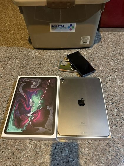 ขายถูกๆiPadPro11นิ้วสีดำ256กิ๊กWifi Celluer มีกล่องสูนTrueใช้งานดีถูกมากกก รูปที่ 2