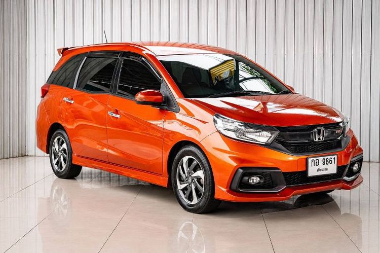 รถ Honda Mobilio 1.5 RS สี ส้ม