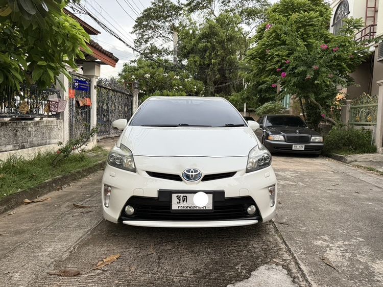 Toyota Prius 2012 1.8 Standard Sedan ไฮบริด เกียร์อัตโนมัติ ขาว