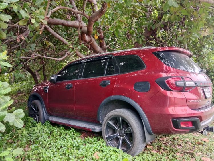Ford Everest 2017 2.2 Titanium Plus Utility-car ดีเซล ไม่ติดแก๊ส เกียร์อัตโนมัติ แดง รูปที่ 3