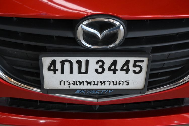 Mazda Mazda3 2014 2.0 C Sedan เบนซิน ไม่ติดแก๊ส เกียร์อัตโนมัติ แดง รูปที่ 2