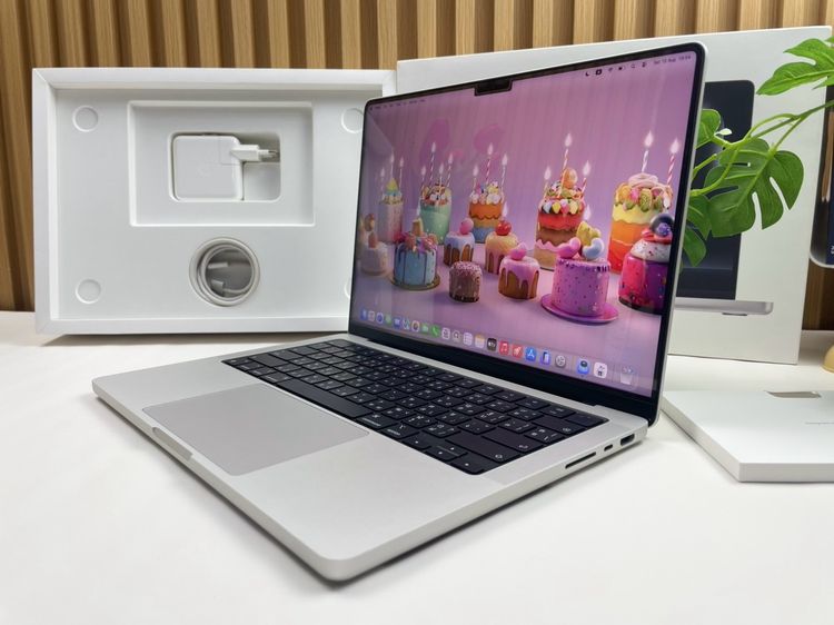 MacBook Pro 14-inch M4  2024  Ram16GB SSD512GB Silver รูปที่ 2