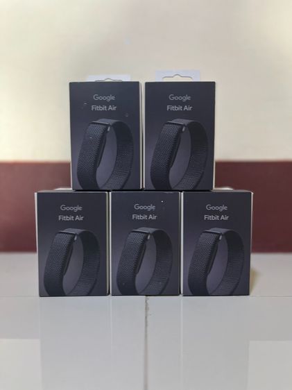 Fitbit Air สมาร์ตวอทช์สายสุขภาพ ดีไซน์บางเบา ฟังก์ชันจัดเต็ม