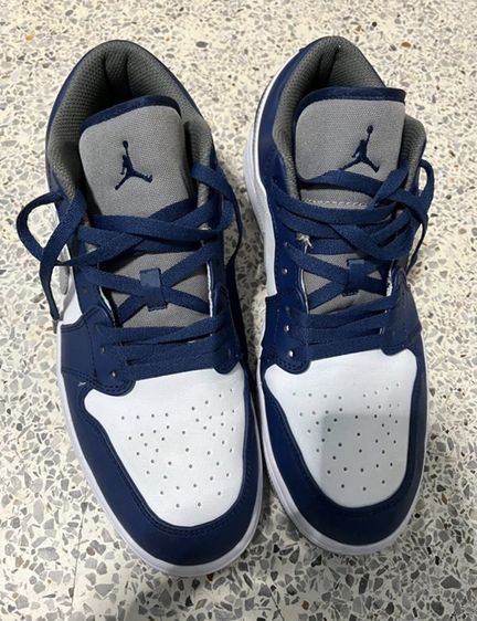 ขายรองเท้า รองเท้า Nike Made in vietnam เบอร์ 11 มือสอง รูปที่ 2