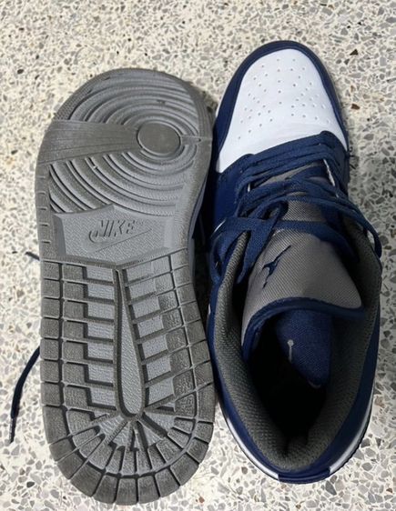 ขายรองเท้า รองเท้า Nike Made in vietnam เบอร์ 11 มือสอง รูปที่ 8