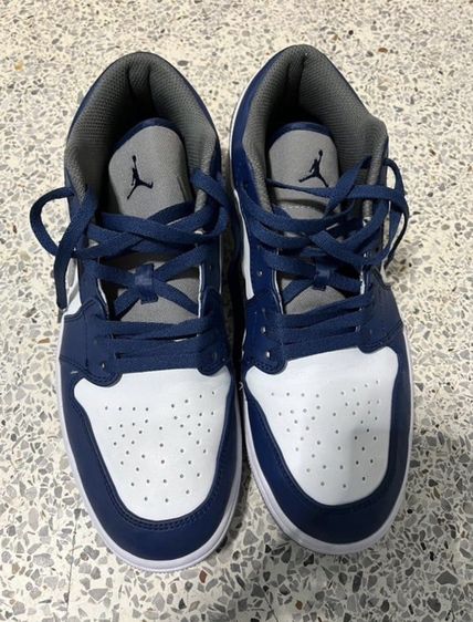 ขายรองเท้า รองเท้า Nike Made in vietnam เบอร์ 11 มือสอง