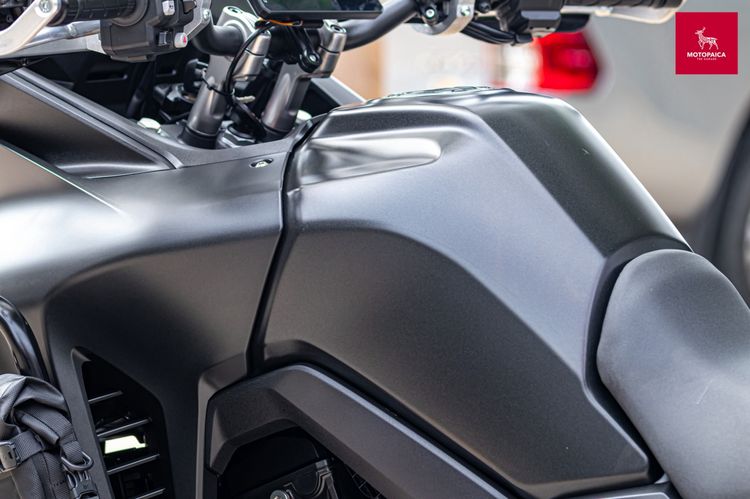 Honda XL750 Transalp ปี2025 มือเดียว วิ่ง5,000Km. ของแต่งกว่าแสน รูปที่ 16