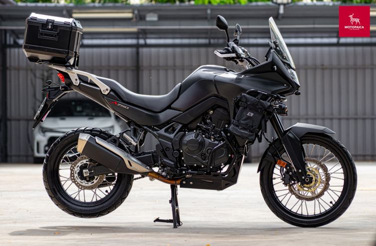Honda XL750 Transalp ปี2025 มือเดียว วิ่ง5,000Km. ของแต่งกว่าแสน รูปที่ 2